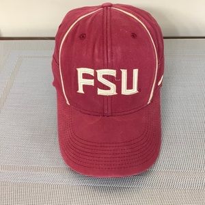 Nike Florida State Seminoles hat. Men’s. FSU Noles. Garnet and Gold.